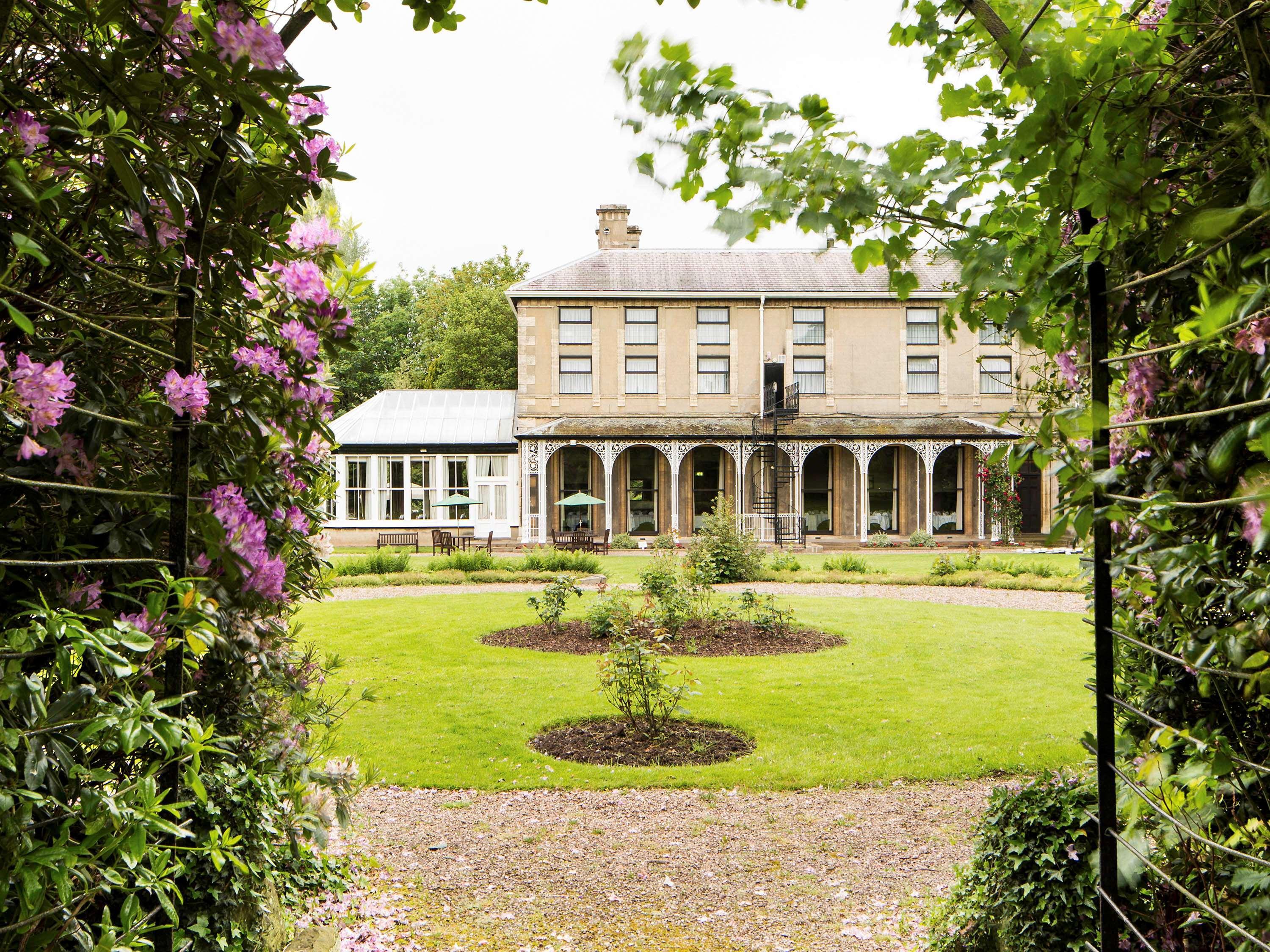 Mercure Burton Upon Trent, Newton Park Eksteriør bilde