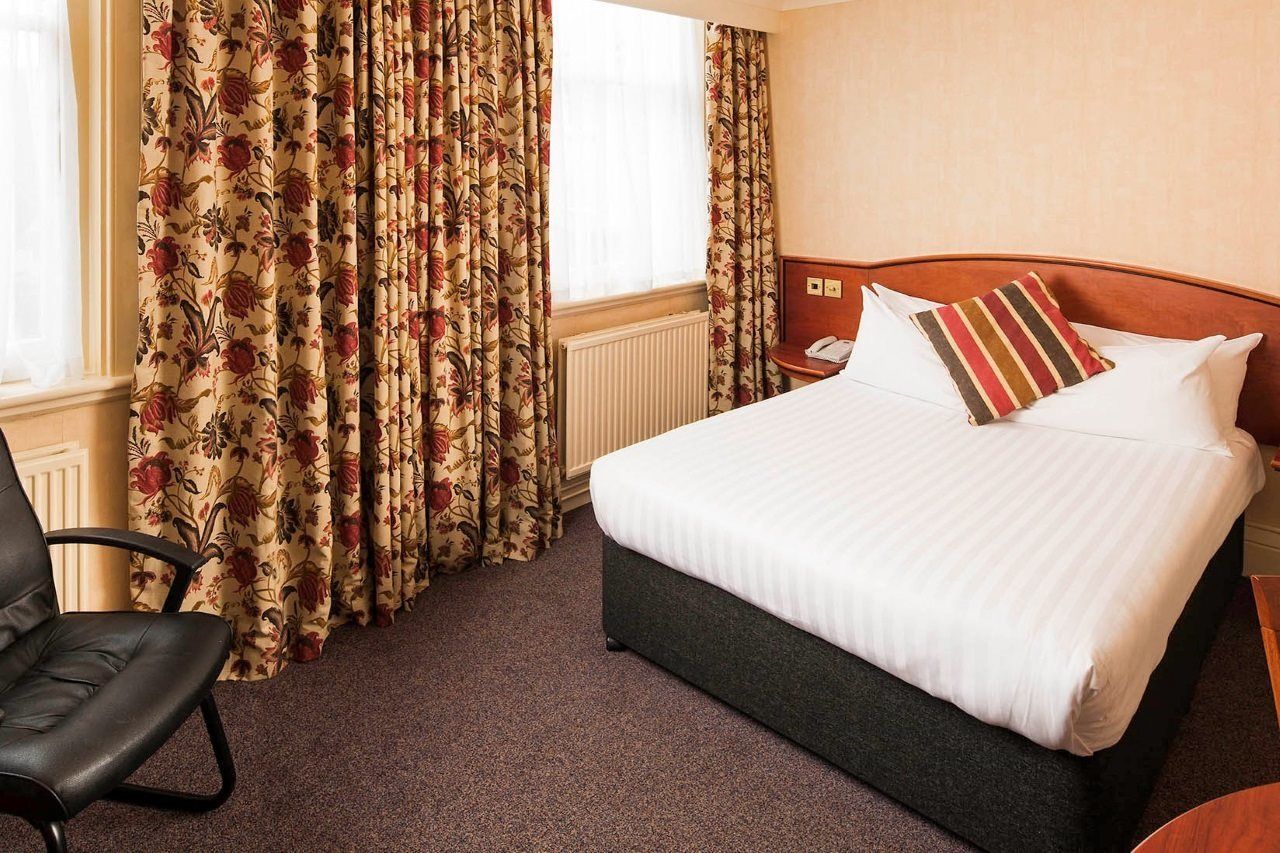 Mercure Burton Upon Trent, Newton Park Eksteriør bilde